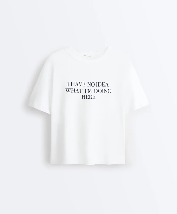 Boxy Short-Sleeved Cotton Blend T-Shirt with Slogan Boxy Short-Sleeved Cotton Blend T-Shirt with Slogan