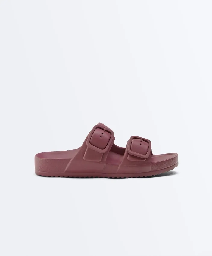 Buckle Beach Sandals Buckle Beach Sandals