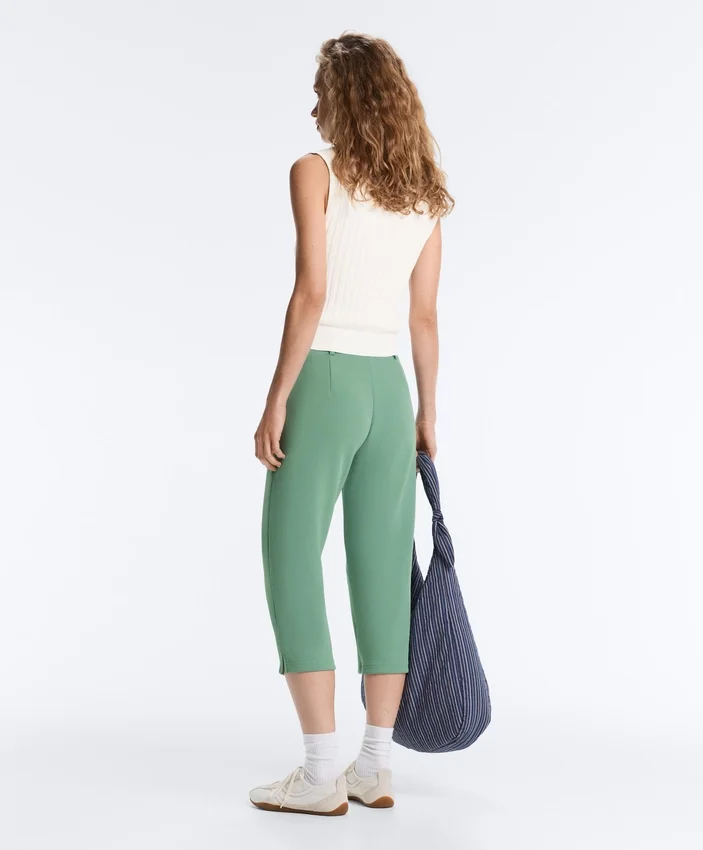 Capri Piqué Trousers with Cotton Belt Loops Capri Piqué Trousers with Cotton Belt Loops