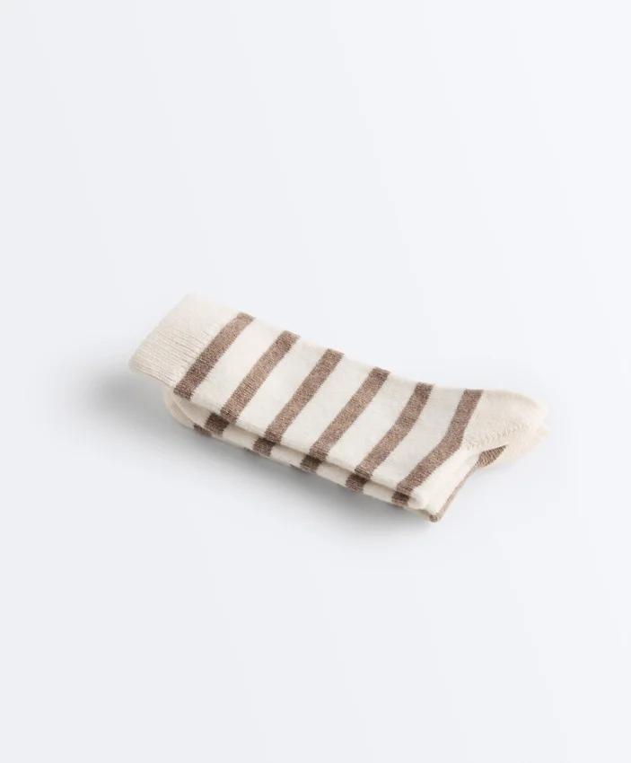 Classic Socks in 19% Cashmere 12% Wool Classic Socks in 19% Cashmere 12% Wool