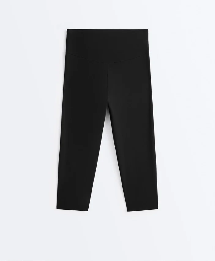 Comfortlux High-Rise 40Cm Knee-Length Leggings Comfortlux High-Rise 40Cm Knee-Length Leggings