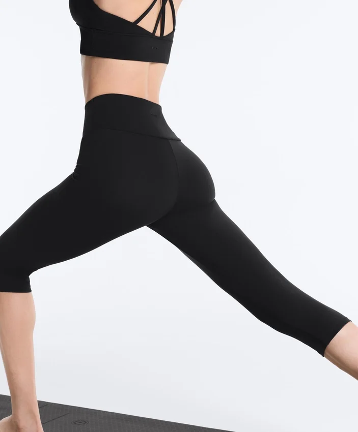 Comfortlux High-Rise 40Cm Knee-Length Leggings Comfortlux High-Rise 40Cm Knee-Length Leggings