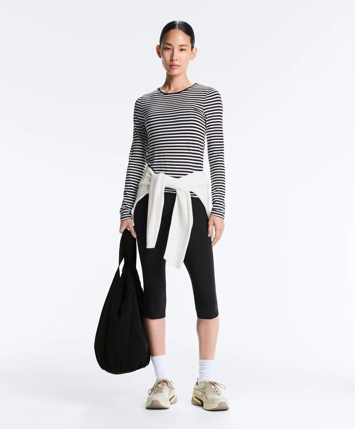 Comfortlux High-Rise 40Cm Knee-Length Leggings Comfortlux High-Rise 40Cm Knee-Length Leggings
