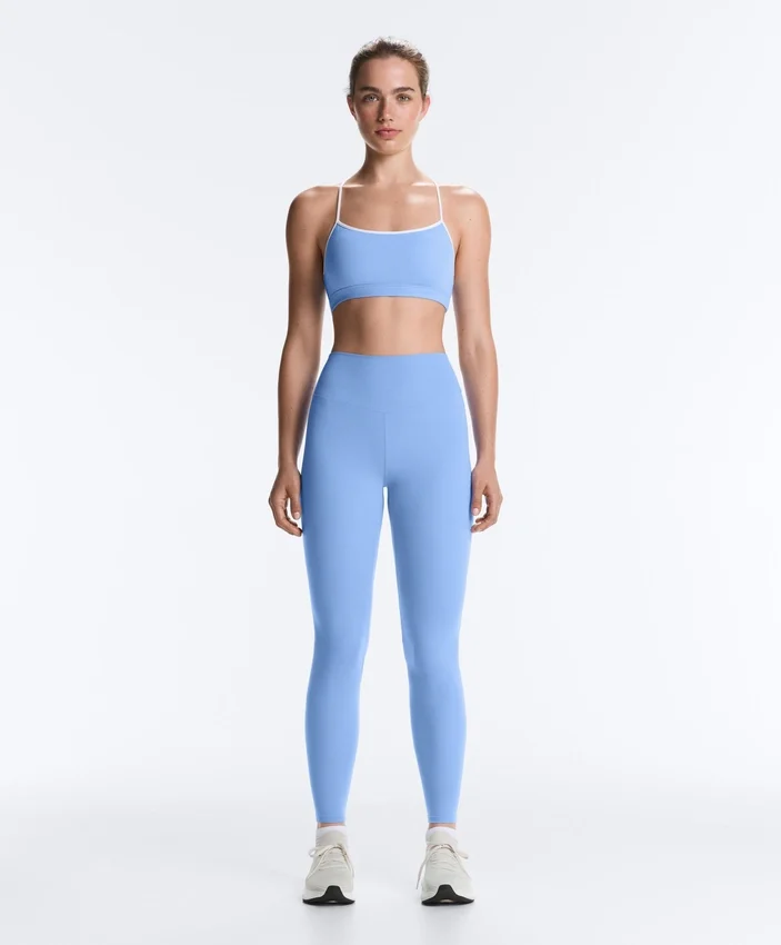 Light-Support Comfortlux Sports Bra with Piping Light-Support Comfortlux Sports Bra with Piping