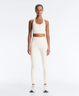 Medium-Support Comfortlux Sports Bra with Cups Medium-Support Comfortlux Sports Bra with Cups
