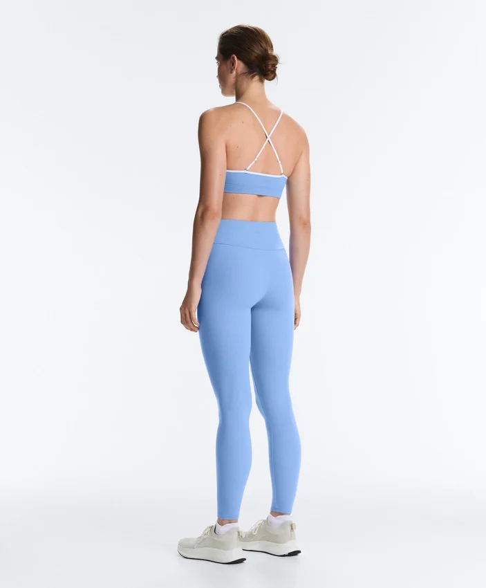 Light-Support Comfortlux Sports Bra with Piping Light-Support Comfortlux Sports Bra with Piping