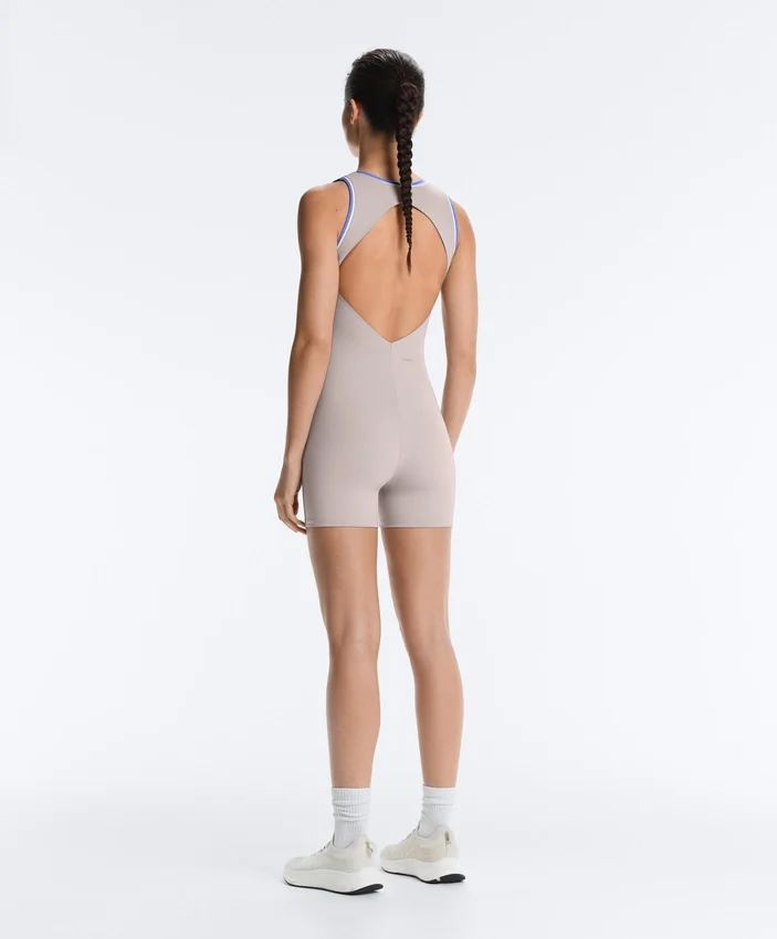 Contrast Compressive Short Jumpsuit Contrast Compressive Short Jumpsuit