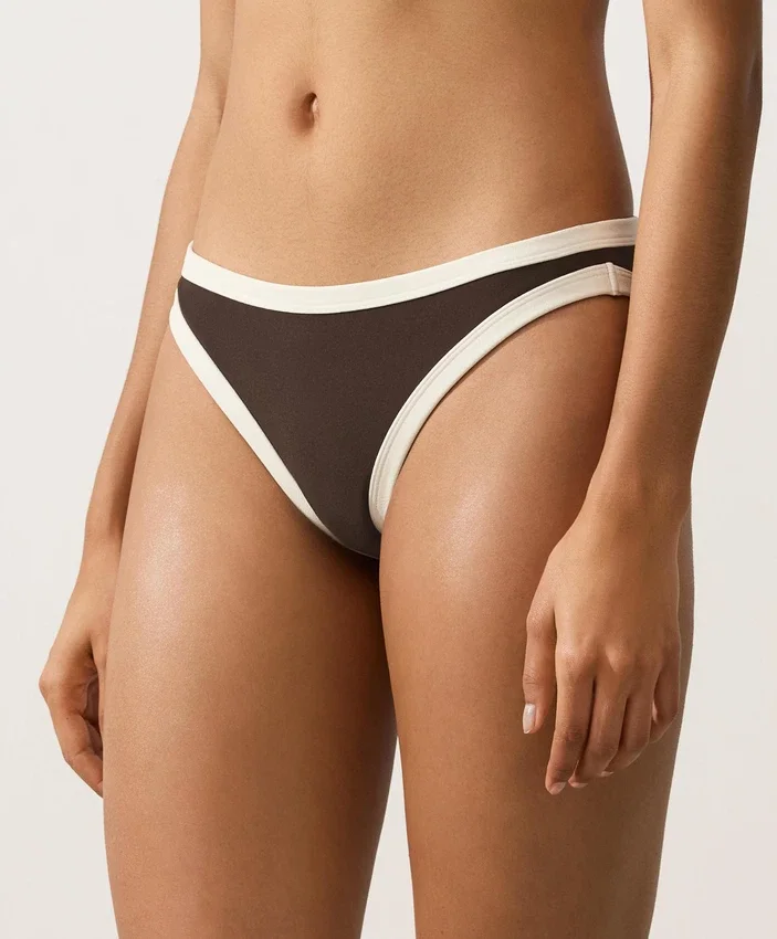 Contrast Trim Triangle Bikini Top Contrast Trim Triangle Bikini Top