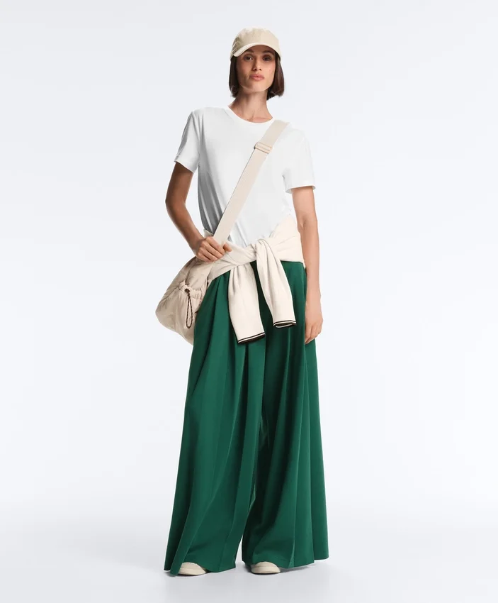 Cotton Wide-Leg Pique Trousers with Pleats Cotton Wide-Leg Pique Trousers with Pleats