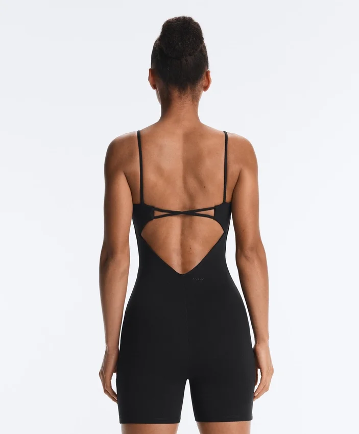 Evermove Open-Back Short Jumpsuit Evermove Open-Back Short Jumpsuit