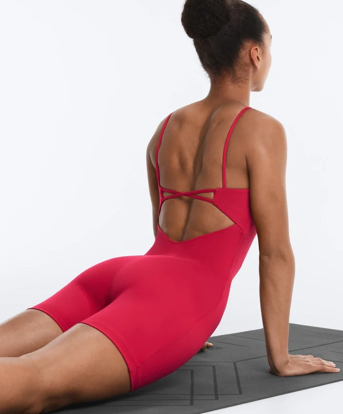 Evermove Open-Back Short Jumpsuit Evermove Open-Back Short Jumpsuit