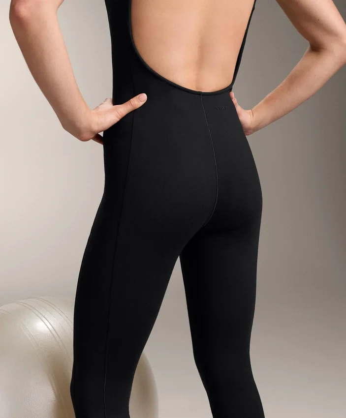 Evermove Sleeveless Long Jumpsuit Evermove Sleeveless Long Jumpsuit