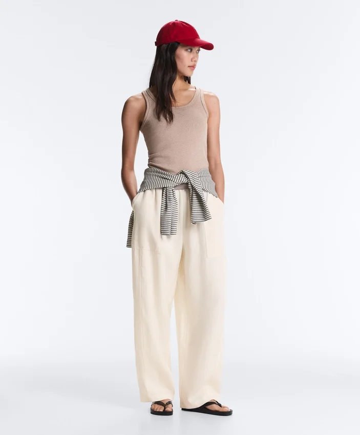 Fitted Rib Strap T-Shirt with Cotton and Modal Fitted Rib Strap T-Shirt with Cotton and Modal