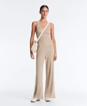 Fitted Ribbed Knit Top Fitted Ribbed Knit Top