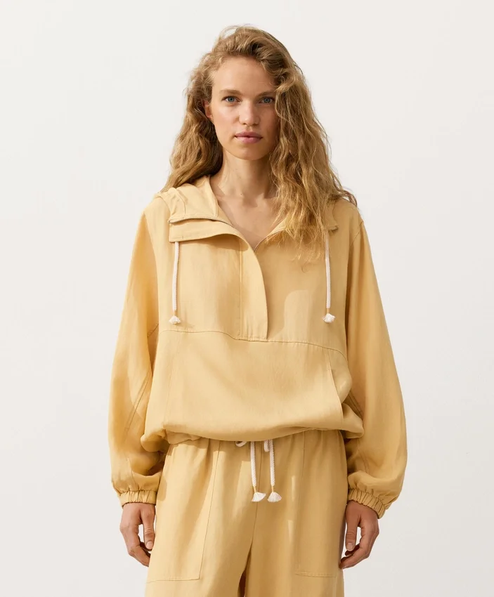 Half-Zip Sweatshirt with Front Pocket, Lyocell and 24% Linen Blend Half-Zip Sweatshirt with Front Pocket, Lyocell and 24% Linen Blend