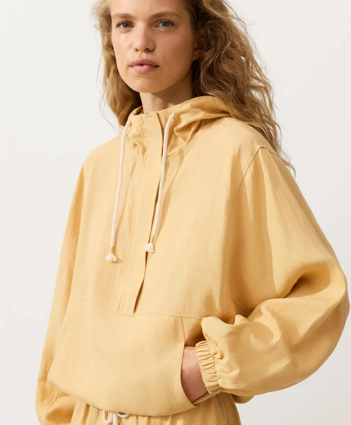 Half-Zip Sweatshirt with Front Pocket, Lyocell and 24% Linen Blend Half-Zip Sweatshirt with Front Pocket, Lyocell and 24% Linen Blend