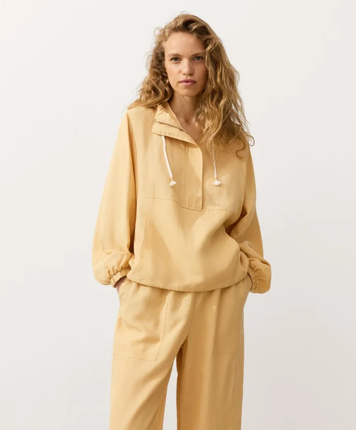 Half-Zip Sweatshirt with Front Pocket, Lyocell and 24% Linen Blend Half-Zip Sweatshirt with Front Pocket, Lyocell and 24% Linen Blend