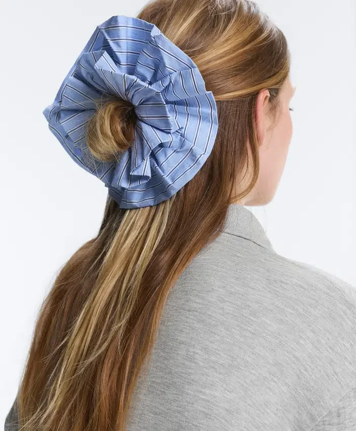 Large Mixed Stripe 100% Cotton Scrunchie Large Mixed Stripe 100% Cotton Scrunchie