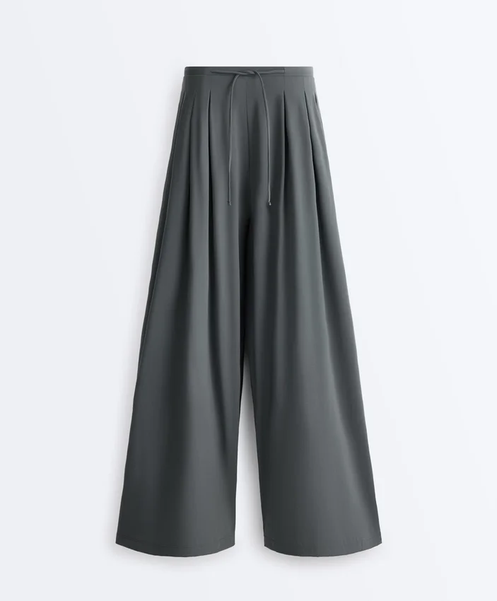 Light Touch Wide-Leg Trousers with Darts Light Touch Wide-Leg Trousers with Darts