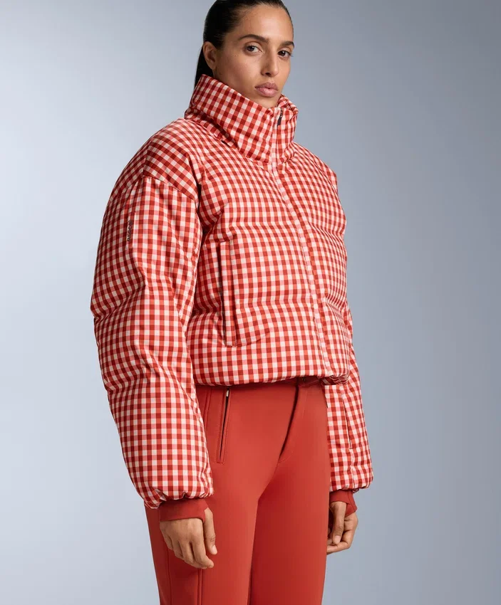 Lightweight 80% Down and 20% Minardi Piume Ski Water-Resistant Short Jacket Lightweight 80% Down and 20% Minardi Piume Ski Water-Resistant Short Jacket