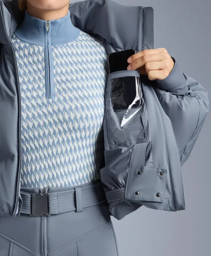 Lightweight 80% Down and 20% Minardi Piume Ski Water-Resistant Short Jacket Lightweight 80% Down and 20% Minardi Piume Ski Water-Resistant Short Jacket