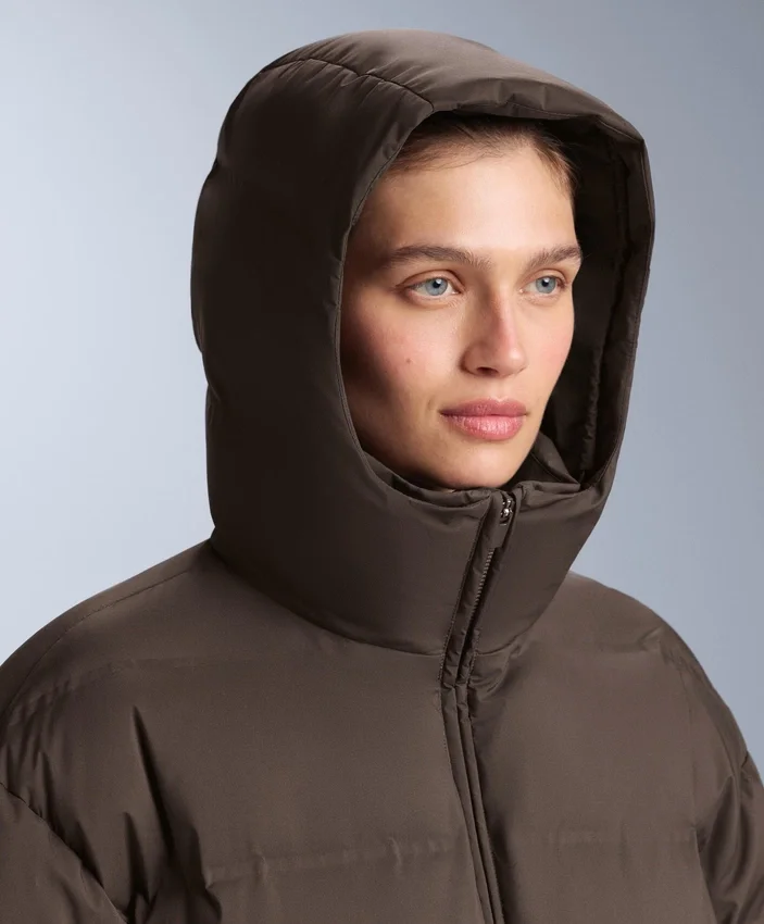 Lightweight Padded Jacket with 80% Down and 20% Minardi Piume Ski Water-Resistant Filling Lightweight Padded Jacket with 80% Down and 20% Minardi Piume Ski Water-Resistant Filling