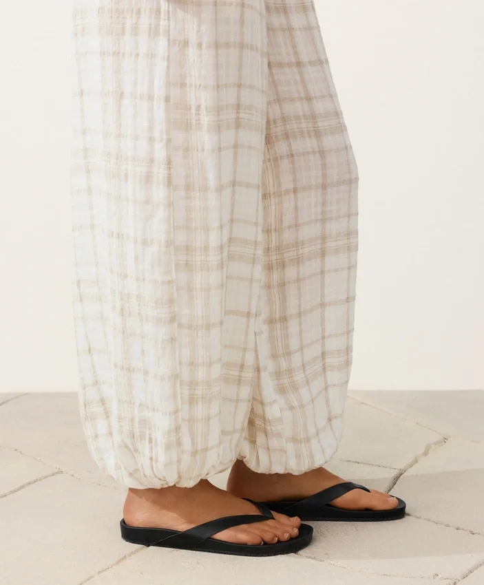 Linen and Lyocell Blend Bloomer Trousers Linen and Lyocell Blend Bloomer Trousers
