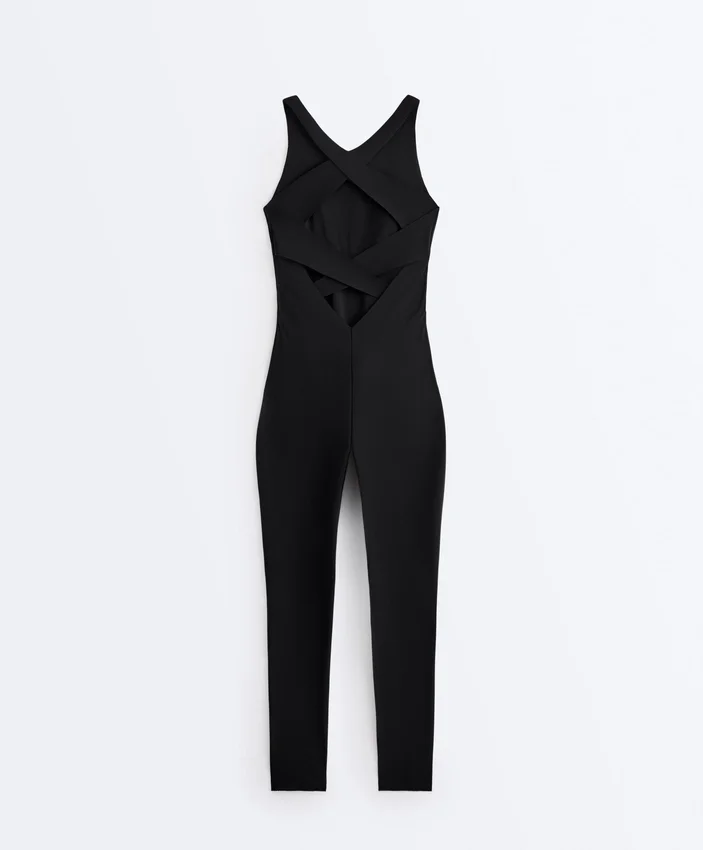 Long Compressive Halterneck Jumpsuit Long Compressive Halterneck Jumpsuit