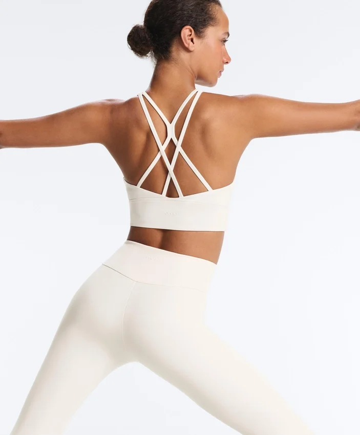 Medium-Support Comfortlux Sports Bra with Cups Medium-Support Comfortlux Sports Bra with Cups