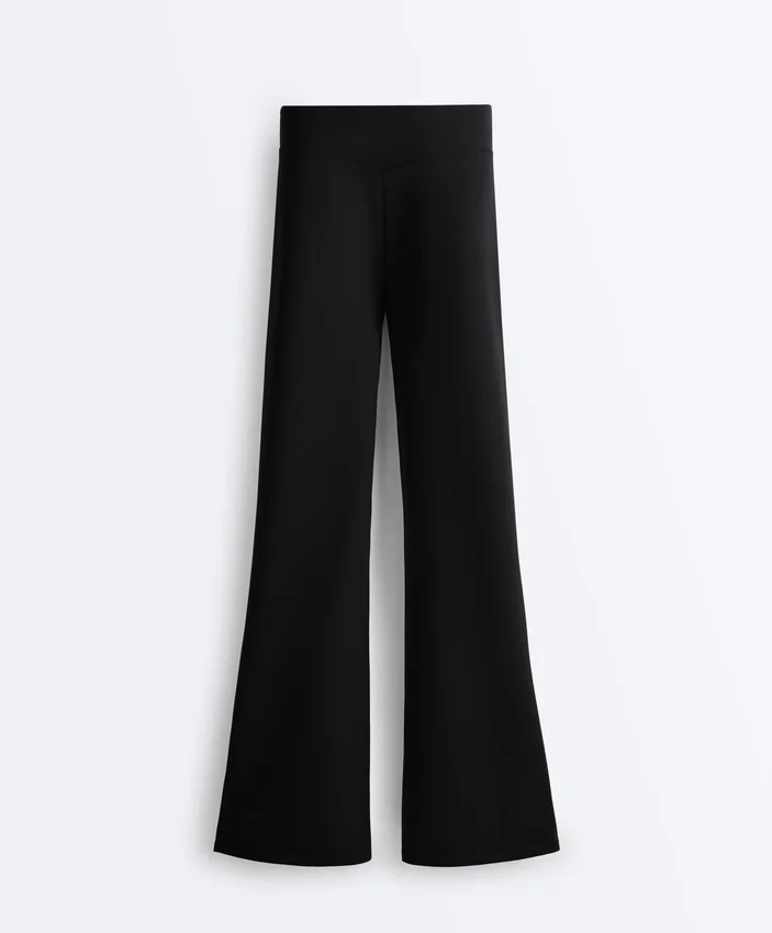 Neoprene-Effect High-Rise Flare Trousers Neoprene-Effect High-Rise Flare Trousers