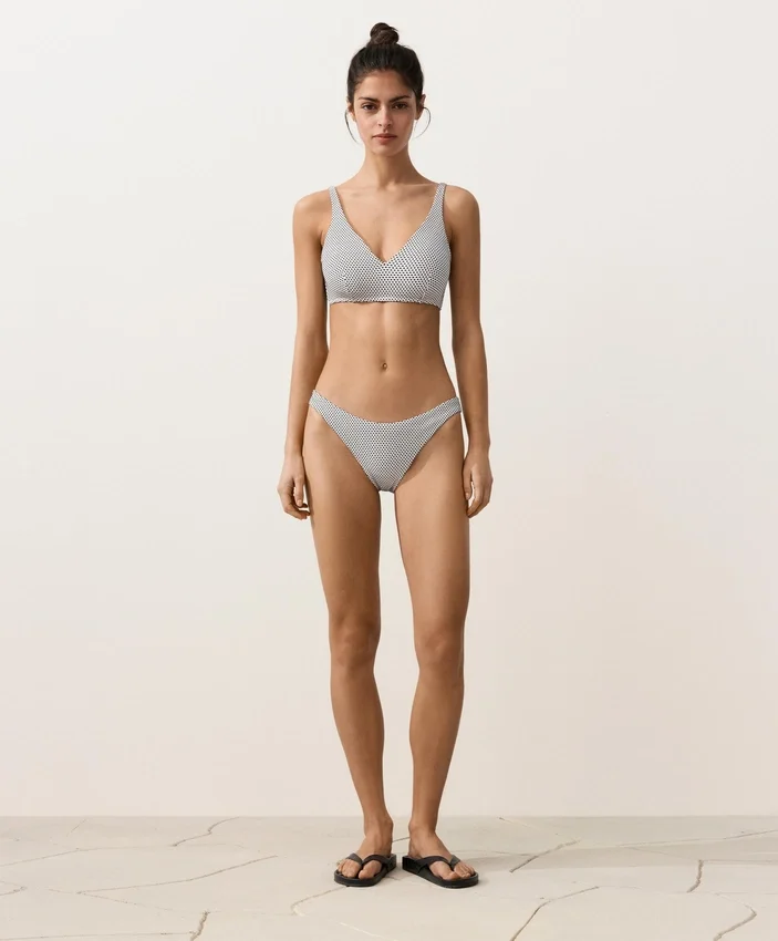 Polka Dot Jacquard U-Cut Medium-Coverage Bikini Briefs Polka Dot Jacquard U-Cut Medium-Coverage Bikini Briefs