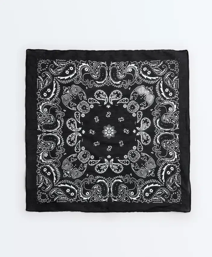 Printed 100% Cotton Bandana Printed 100% Cotton Bandana