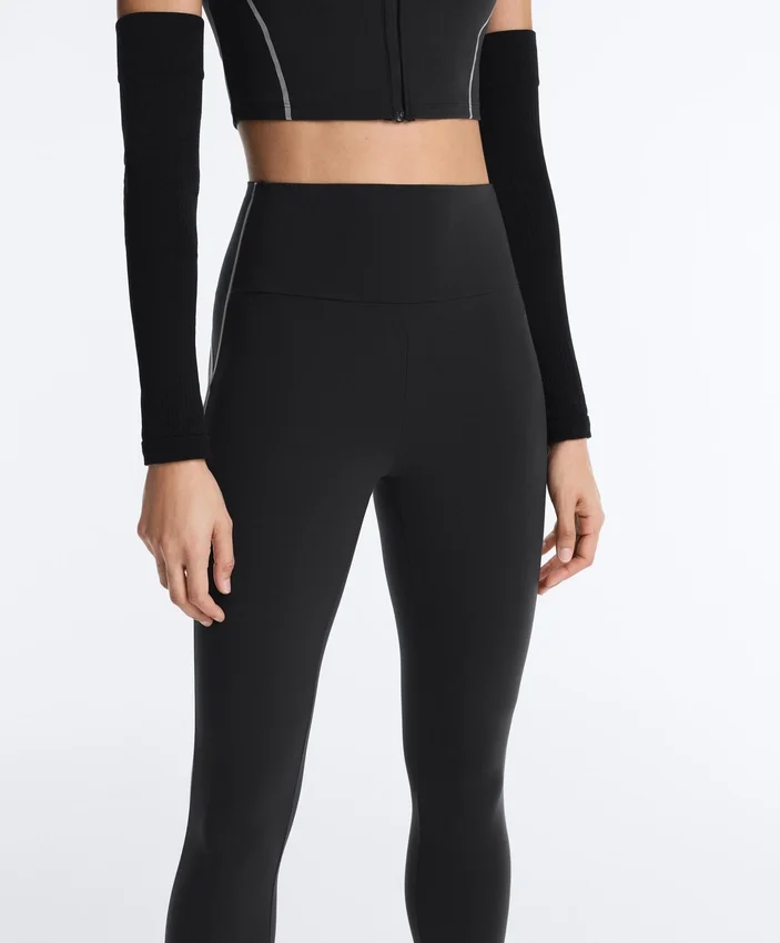 Reflective High-Rise Compressive Core Control Ankle-Length Leggings Reflective High-Rise Compressive Core Control Ankle-Length Leggings