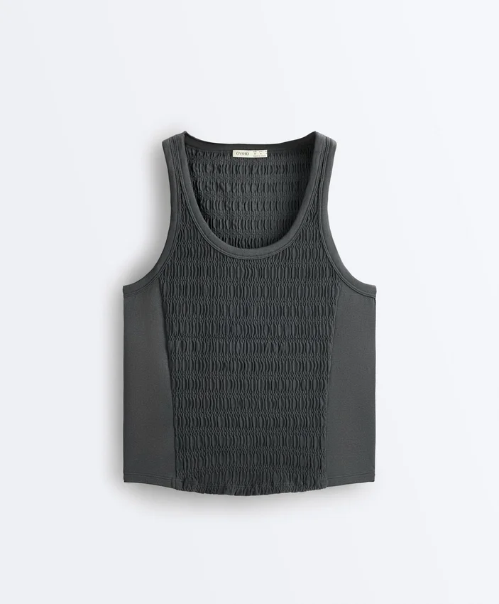 Seamless Sleeveless Smocked T-Shirt Seamless Sleeveless Smocked T-Shirt
