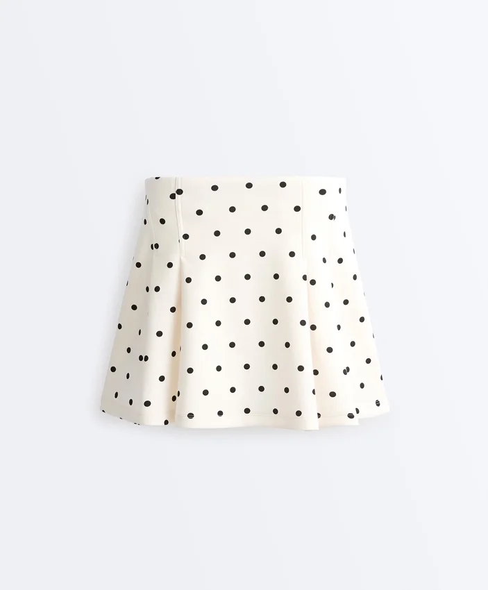Short Piqué Skirt with Cotton Polka Dots Short Piqué Skirt with Cotton Polka Dots