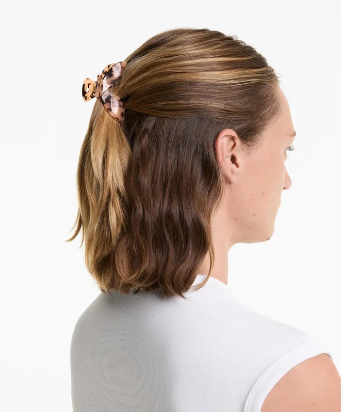 Small Faux-Tortoiseshell Hair Clip Small Faux-Tortoiseshell Hair Clip