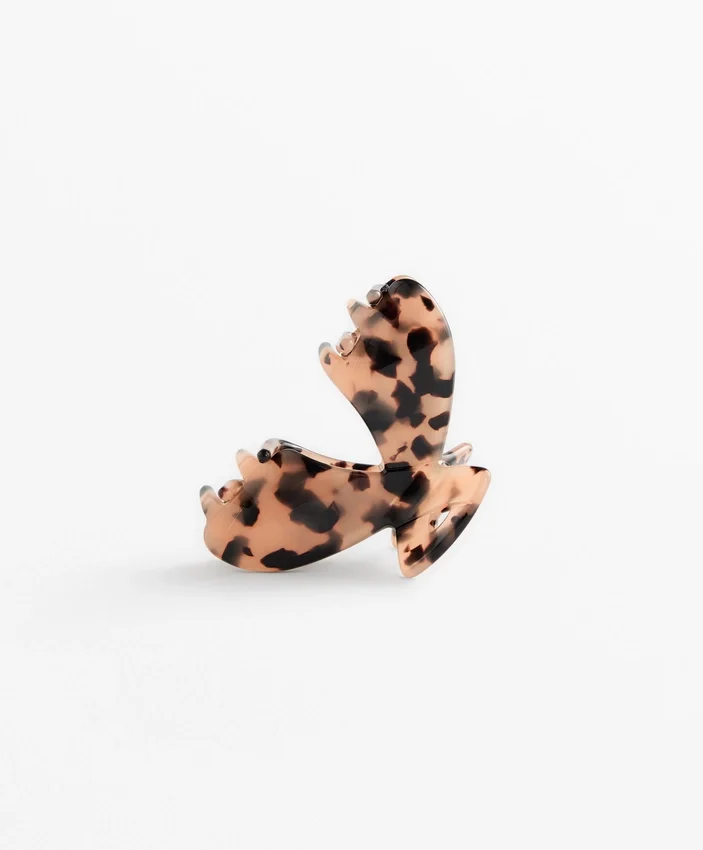 Small Faux-Tortoiseshell Hair Clip Small Faux-Tortoiseshell Hair Clip