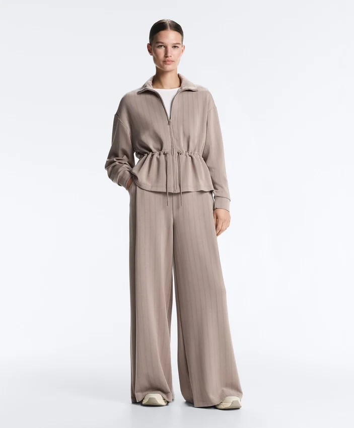 Soft-Touch Modal Jacket with Adjustable Waist and High Collar Soft-Touch Modal Jacket with Adjustable Waist and High Collar