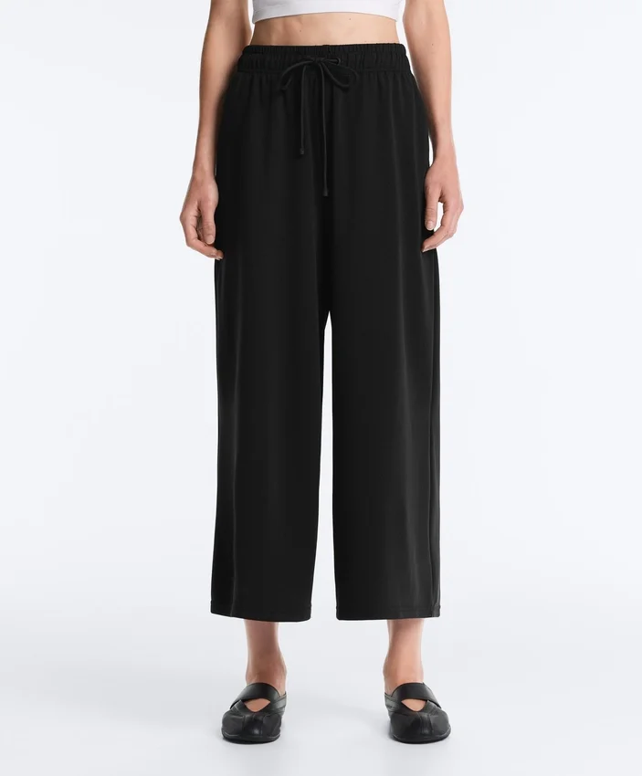 Soft-Touch Wide-Leg Crop Trousers with Modal Soft-Touch Wide-Leg Crop Trousers with Modal