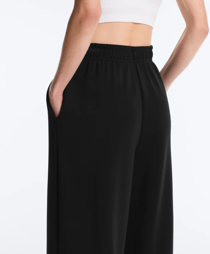 Soft-Touch Wide-Leg Crop Trousers with Modal Soft-Touch Wide-Leg Crop Trousers with Modal