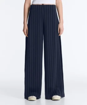 Soft-Touch Wide-Leg Trousers with Side Pleat and Modal