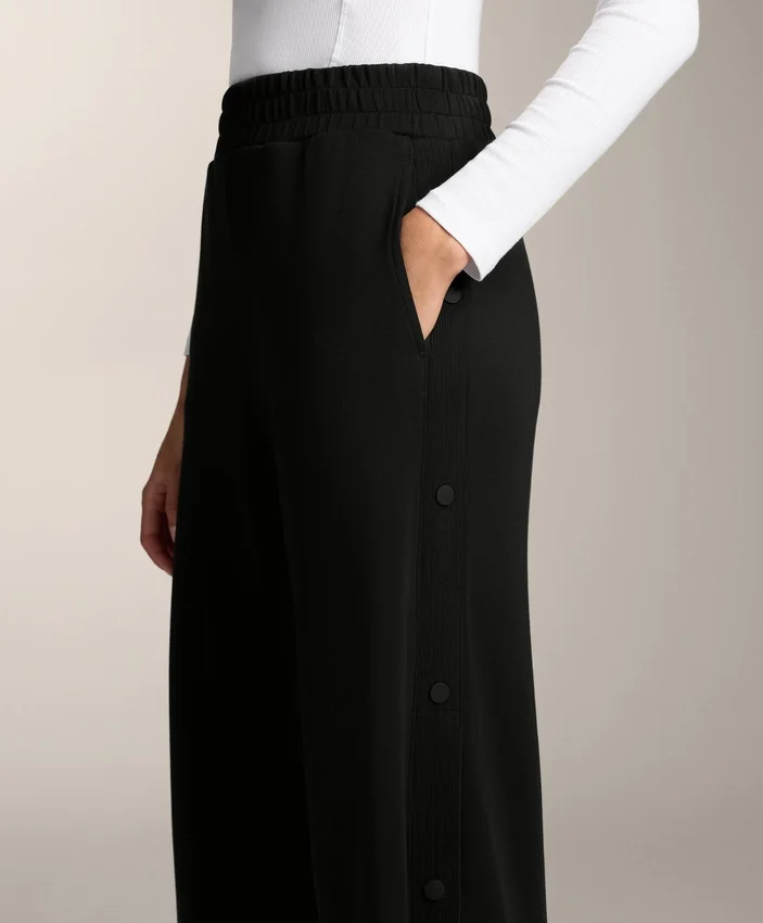 Straight-Leg Trousers with Buttons and Rib with Soft-Touch Modal Straight-Leg Trousers with Buttons and Rib with Soft-Touch Modal