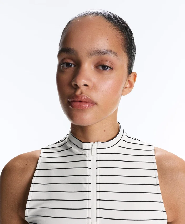 Striped Half-Zip Sleeveless T-Shirt Striped Half-Zip Sleeveless T-Shirt