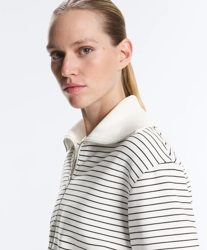 Striped Rib Neck Jacket with Cotton Striped Rib Neck Jacket with Cotton