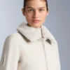 Super-Fitted Water-Resistant Colour-Block Primaloft® Ski Jacket Super-Fitted Water-Resistant Colour-Block Primaloft® Ski Jacket