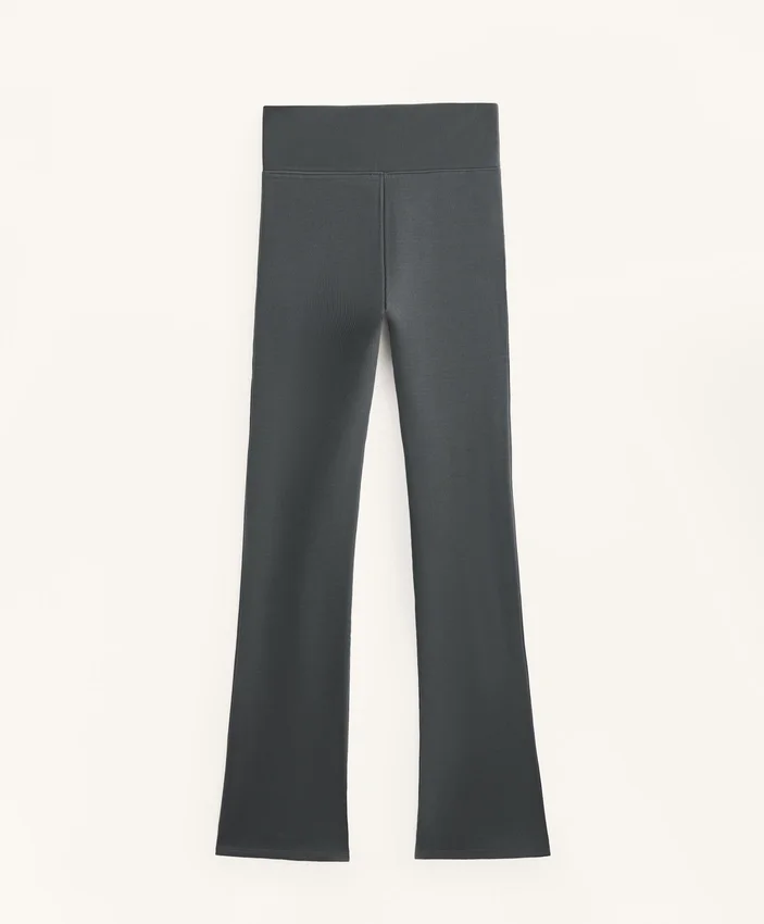 Super High Rise Seamless Extra Warm Rib Flare Trousers Super High Rise Seamless Extra Warm Rib Flare Trousers