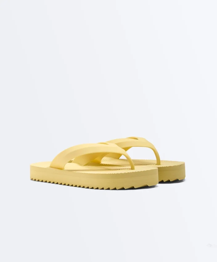 Textured Platform Beach Sandals Textured Platform Beach Sandals