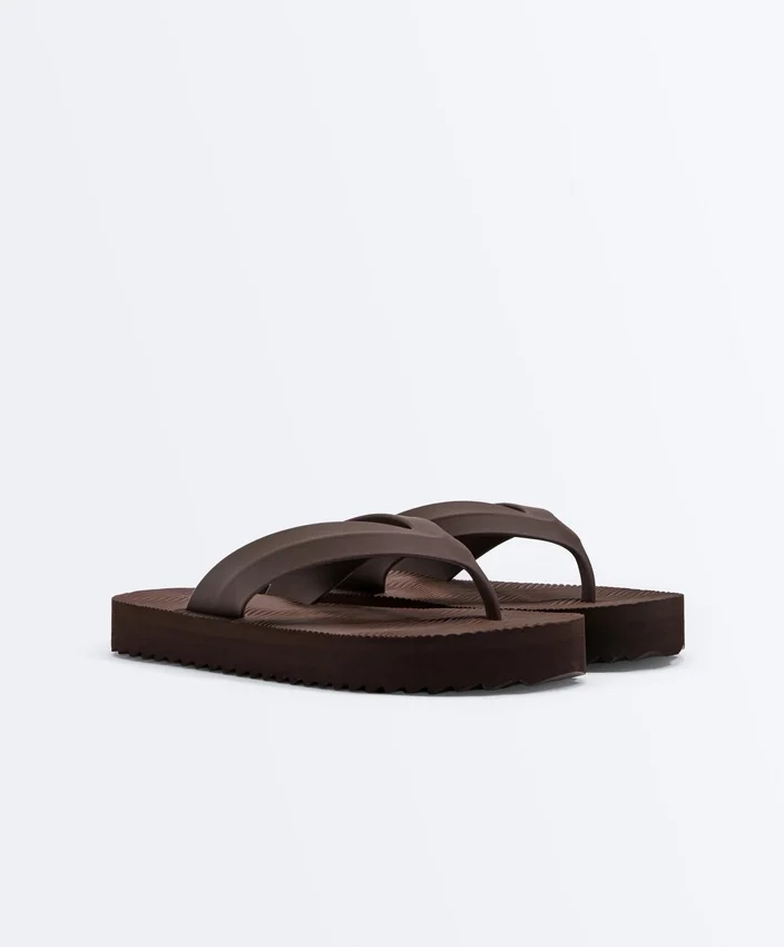 Textured Platform Beach Sandals Textured Platform Beach Sandals