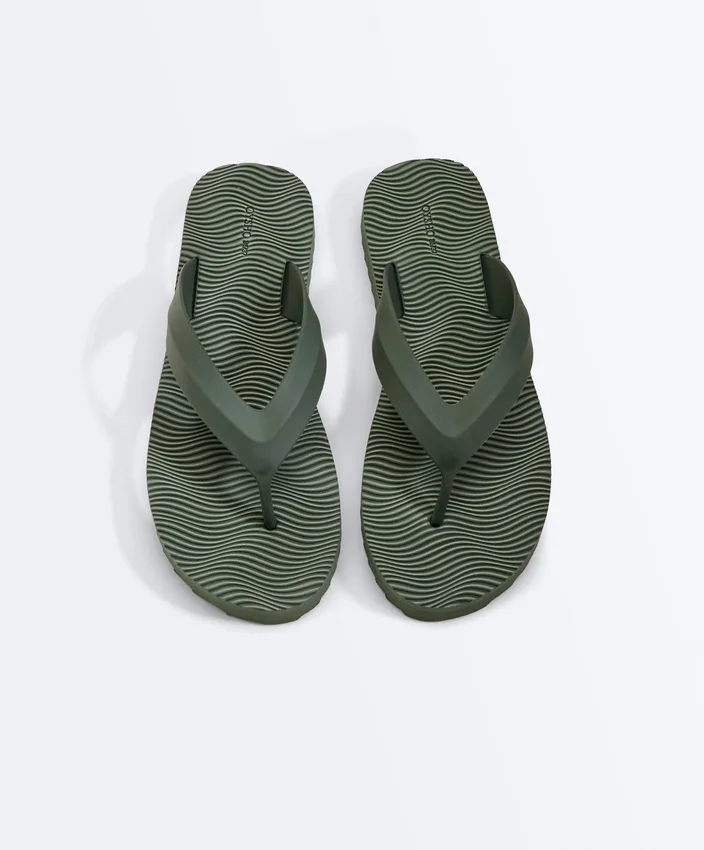 Textured Platform Beach Sandals Textured Platform Beach Sandals