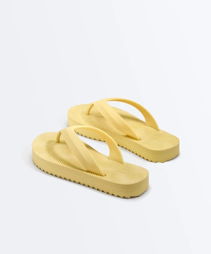Textured Platform Beach Sandals Textured Platform Beach Sandals